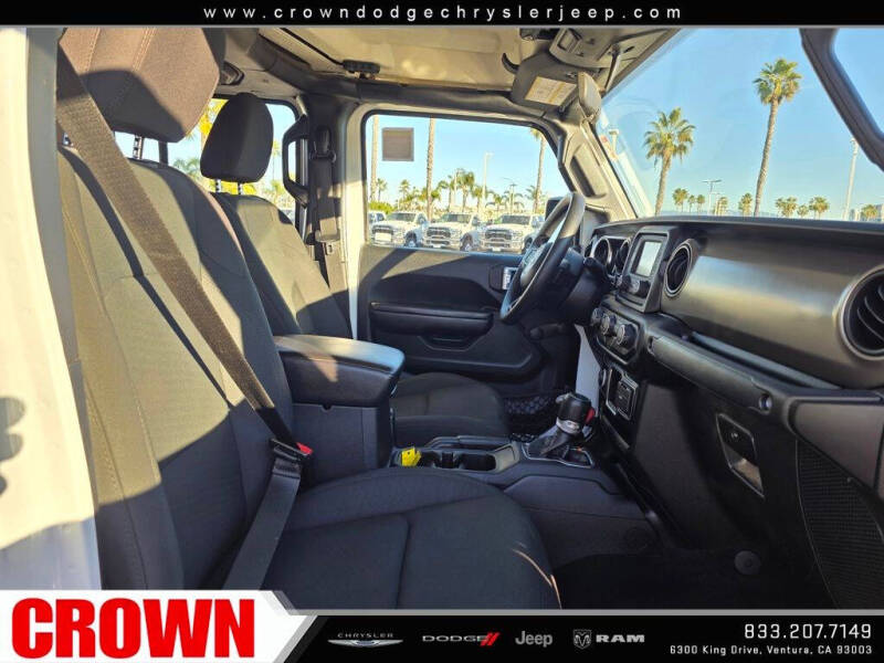 2021 Jeep Gladiator Sport