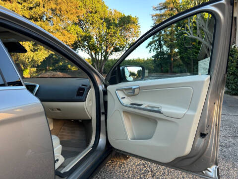 2013 Volvo XC60 T6 Premier Plus