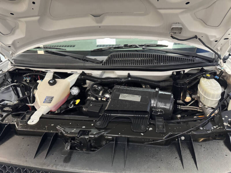 2015 Chevrolet Express LS 2500