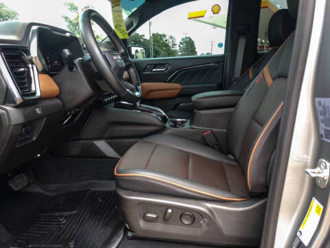 2025 GMC Canyon AT4