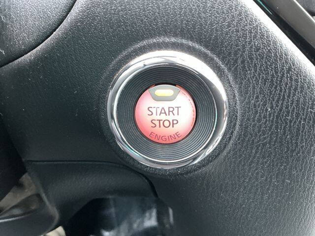 2014 Nissan Pathfinder SV