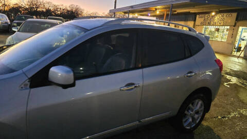 2013 Nissan Rogue SV w/SL Package
