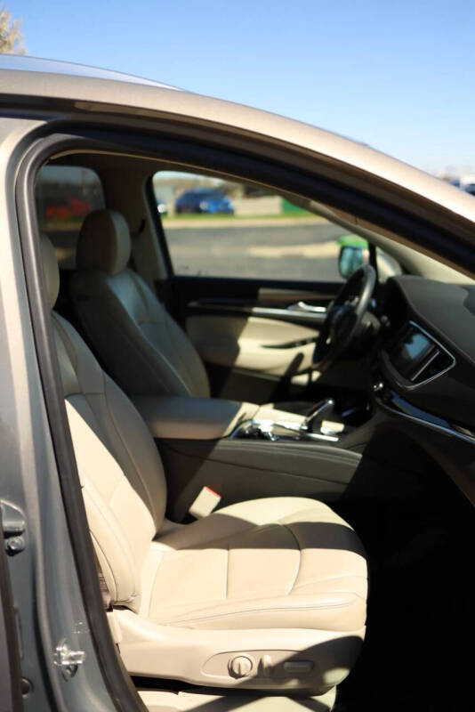 2018 Buick Enclave Essence