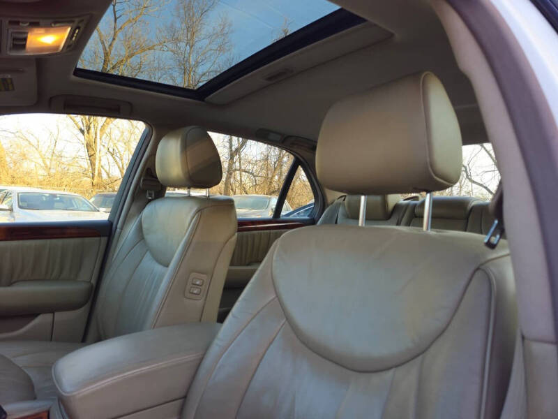 2001 Lexus LS 430