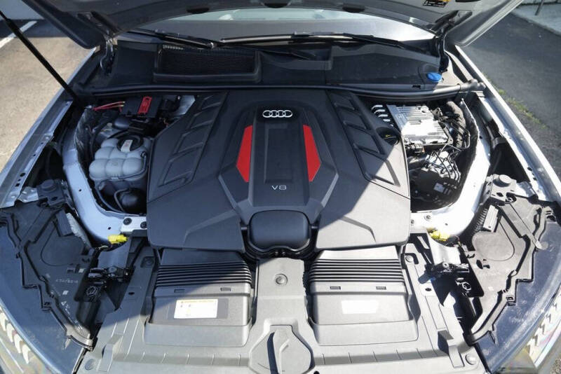 2022 Audi SQ7 4.0T quattro Premium Plus