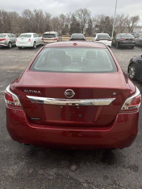 2015 Nissan Altima for sale at EMPIRE AUTO SALES LLC in Lincoln, NE