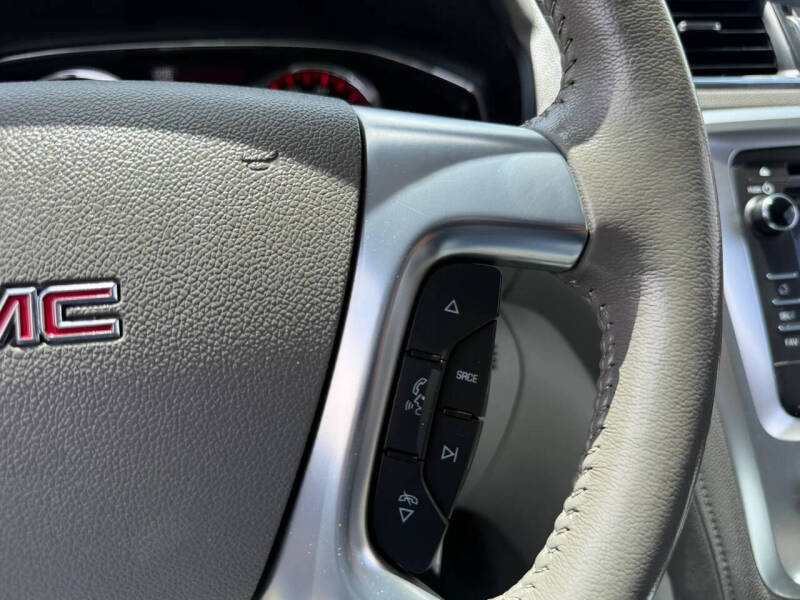 2016 GMC Acadia SLE-1