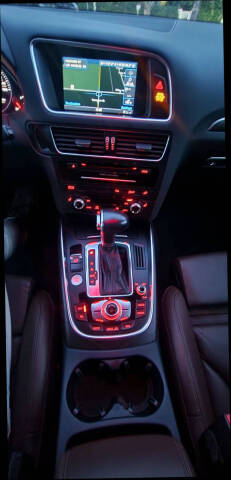 2016 Audi Q5 2.0T quattro Premium Plus