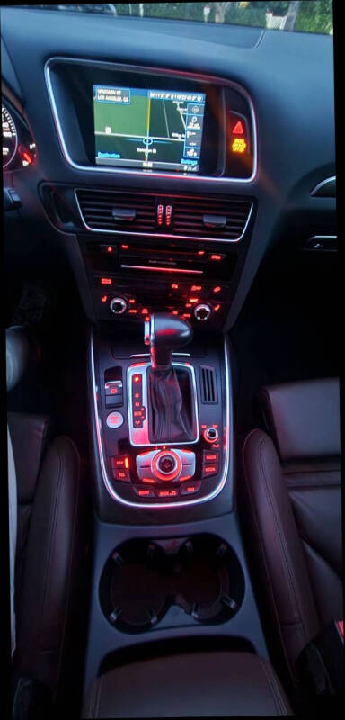 2016 Audi Q5 2.0T quattro Premium Plus