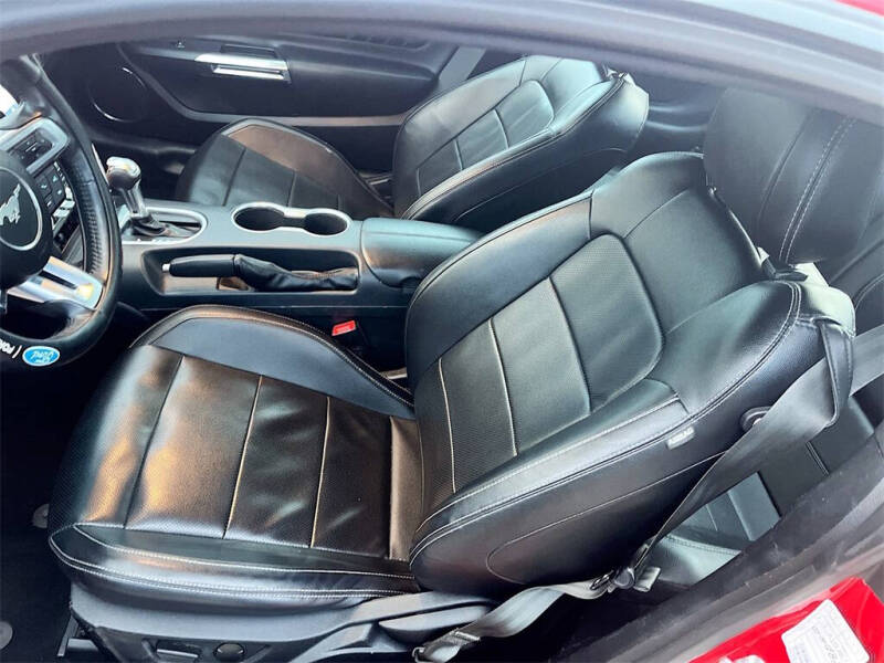 2021 Ford Mustang EcoBoost Premium