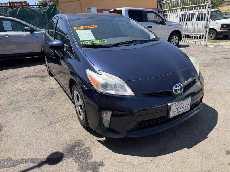 2014 Toyota Prius Three