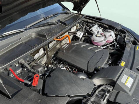 2024 Audi Q5 e quattro S line Premium 55 TFSI