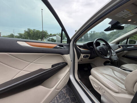 2019 Lincoln MKC Select