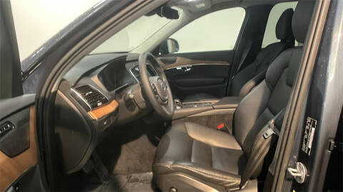 2023 Volvo XC90 B6 Plus Bright Theme 6P