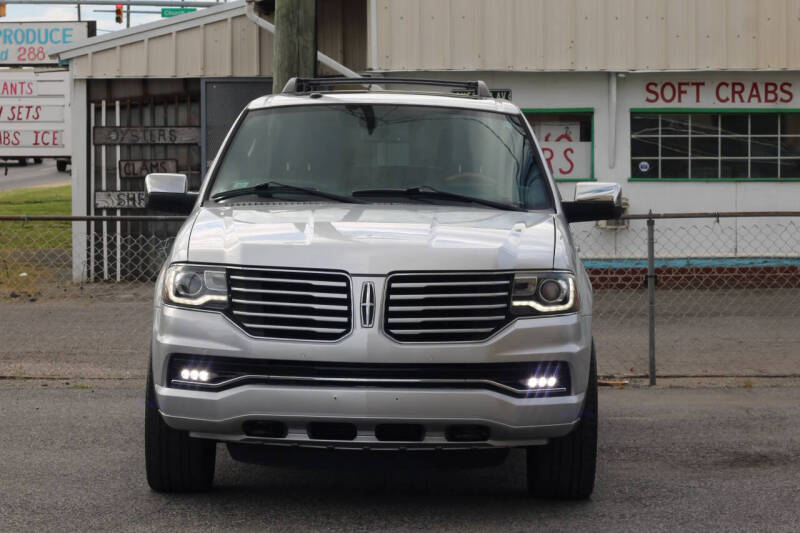 2017 Lincoln Navigator Select
