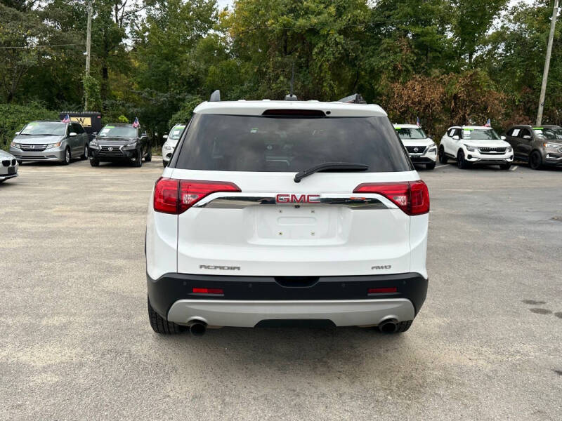 2019 GMC Acadia SLT-1