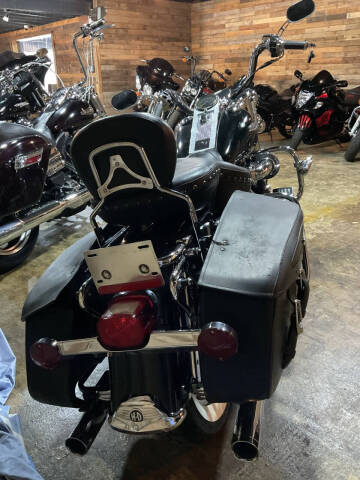 2007 Harley-Davidson FLHRC Road King Classic