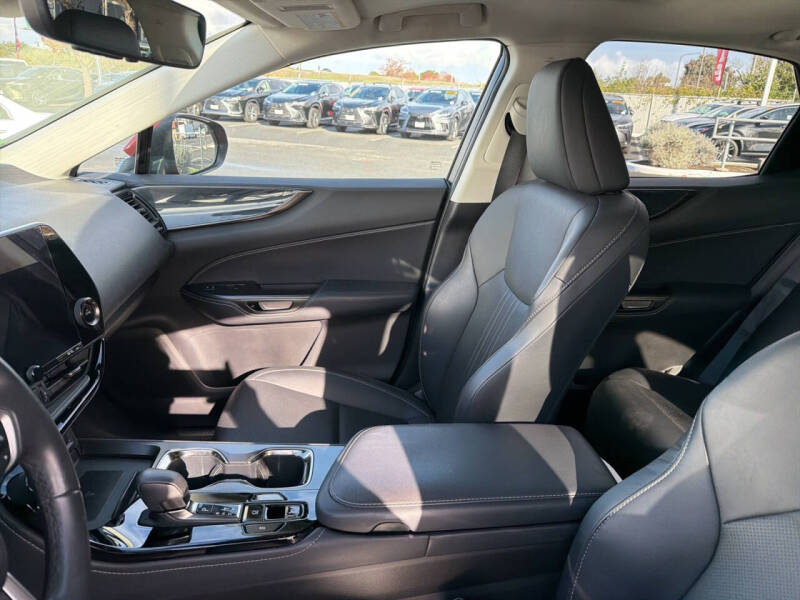 2022 Lexus NX 250 Premium