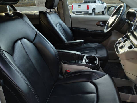 2021 Chrysler Voyager LXi