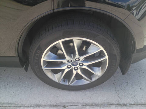 2017 Ford Edge Titanium
