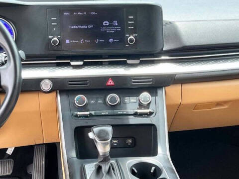 2023 Kia Carnival