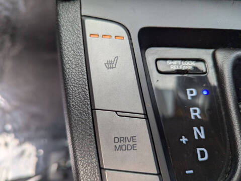 2017 Hyundai Elantra Value Edition