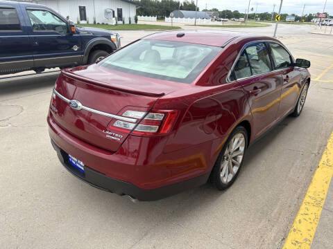 2015 Ford Taurus Limited
