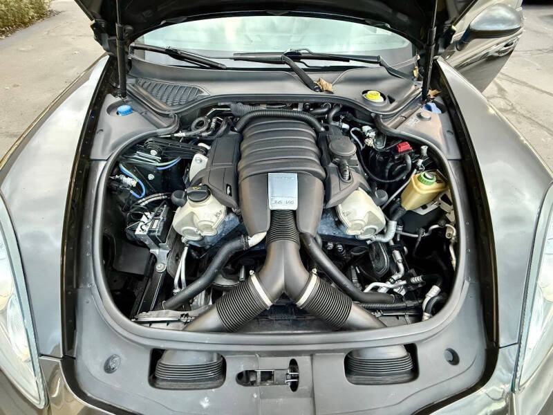 2012 Porsche Panamera