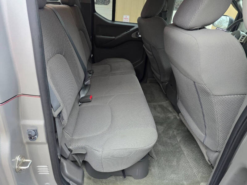 2017 Nissan Frontier SV