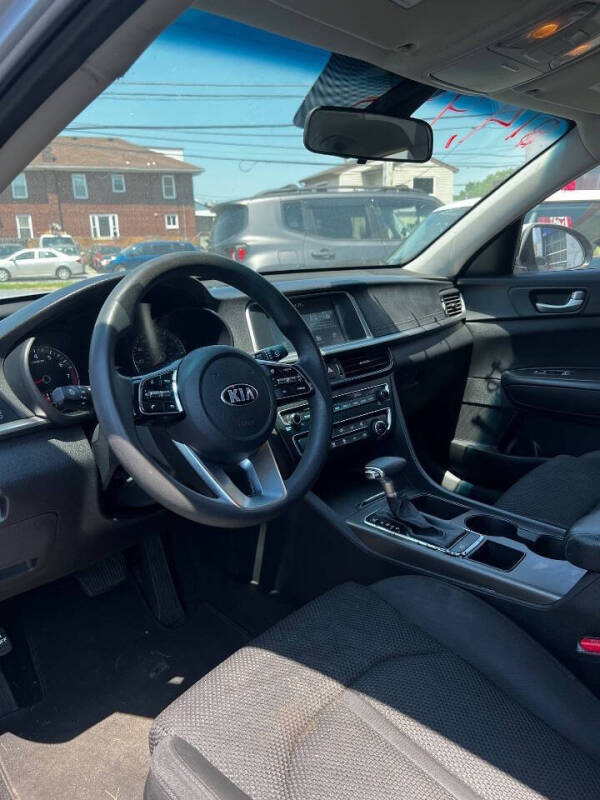2020 Kia Optima LX