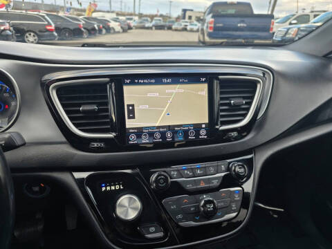 2020 Chrysler Pacifica Touring