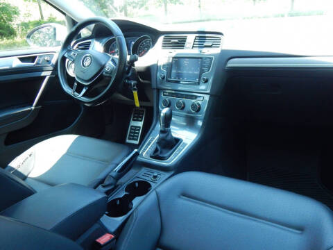 2017 Volkswagen Golf Alltrack