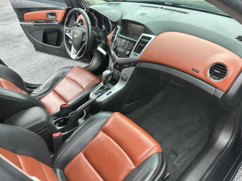 2013 Chevrolet Cruze 2LT Auto