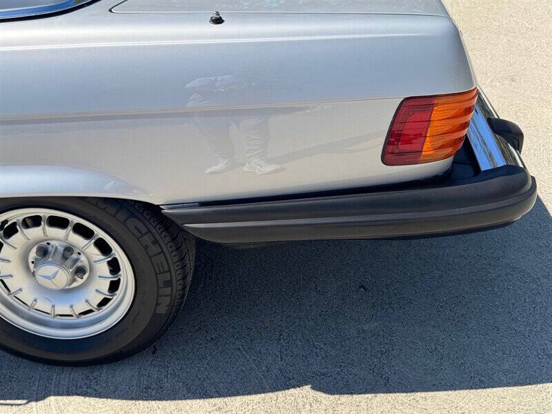 1984 Mercedes-Benz 380-Class 380 SL