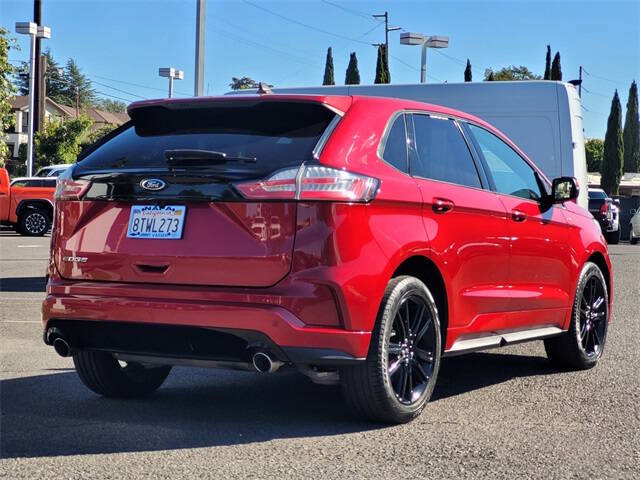 2020 Ford Edge ST Line
