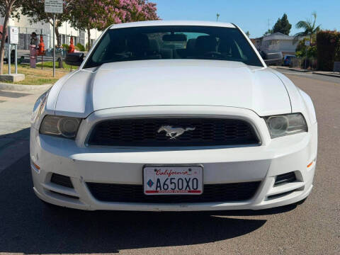 2014 Ford Mustang V6 Premium