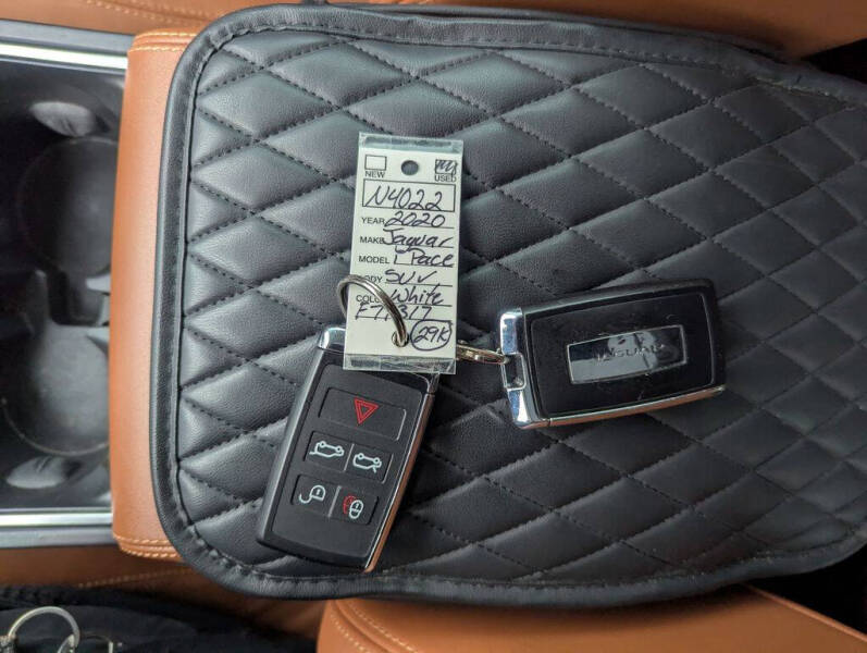 2020 Jaguar I-PACE EV400 SE