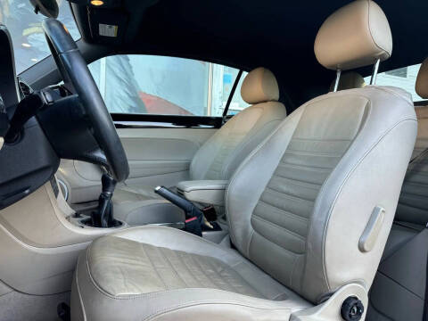 2013 Volkswagen Beetle Convertible