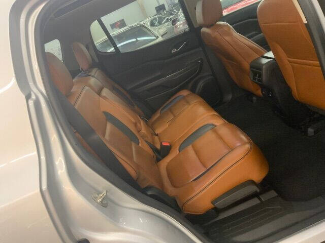 2017 GMC Acadia SLT-1