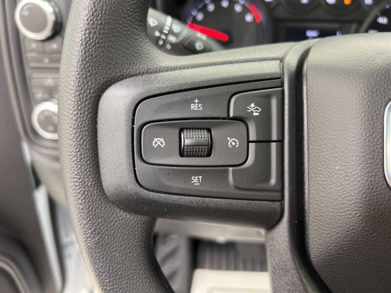 2025 GMC Sierra 2500HD Pro