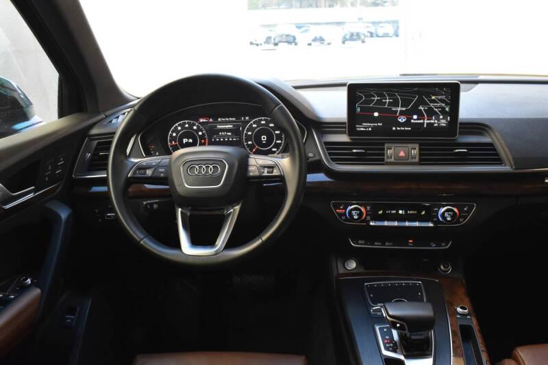 2020 Audi Q5 quattro Premium Plus 45 TFSI