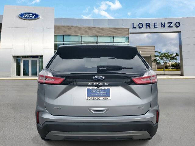 2022 Ford Edge SEL