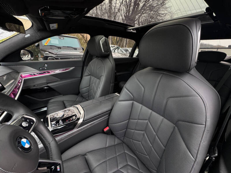 2024 BMW 7 Series 760i xDrive
