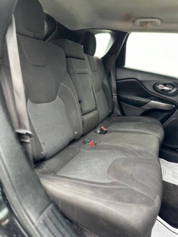 2019 Jeep Cherokee Latitude