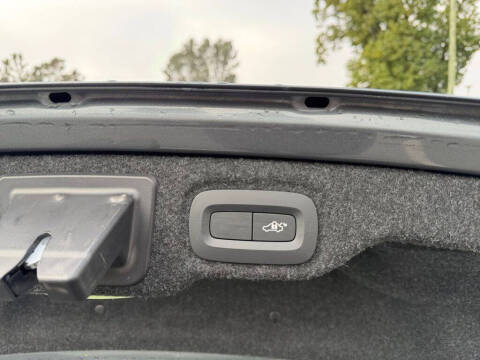 2020 Volvo S60 T5 Momentum