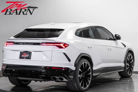 2022 Lamborghini Urus