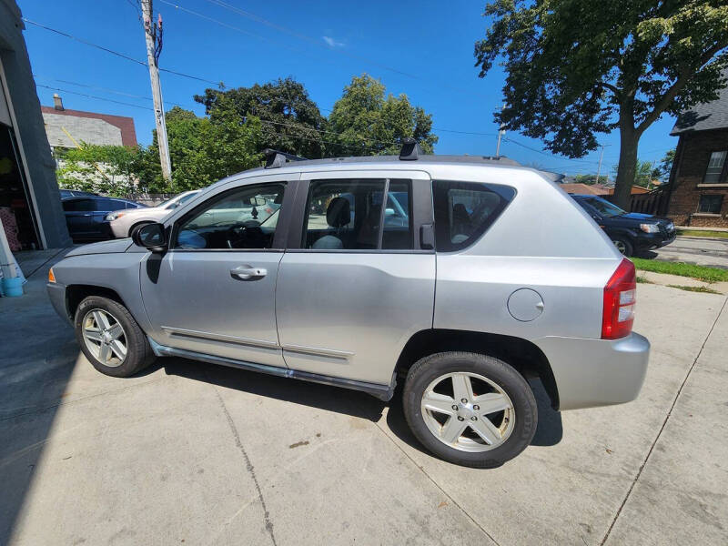 2010 Jeep Compass Sport