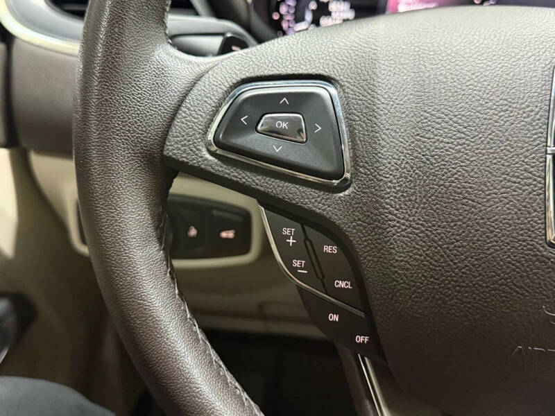 2019 Lincoln MKC Premiere