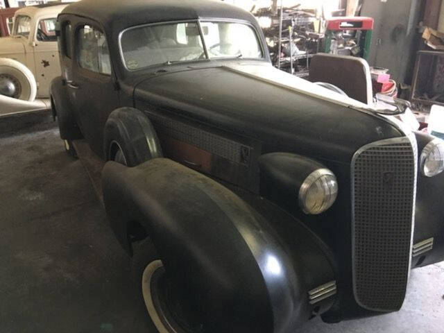 1937 Cadillac Fleetwood