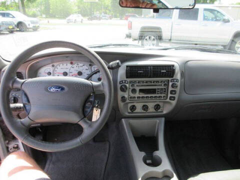 2001 Ford Explorer Sport